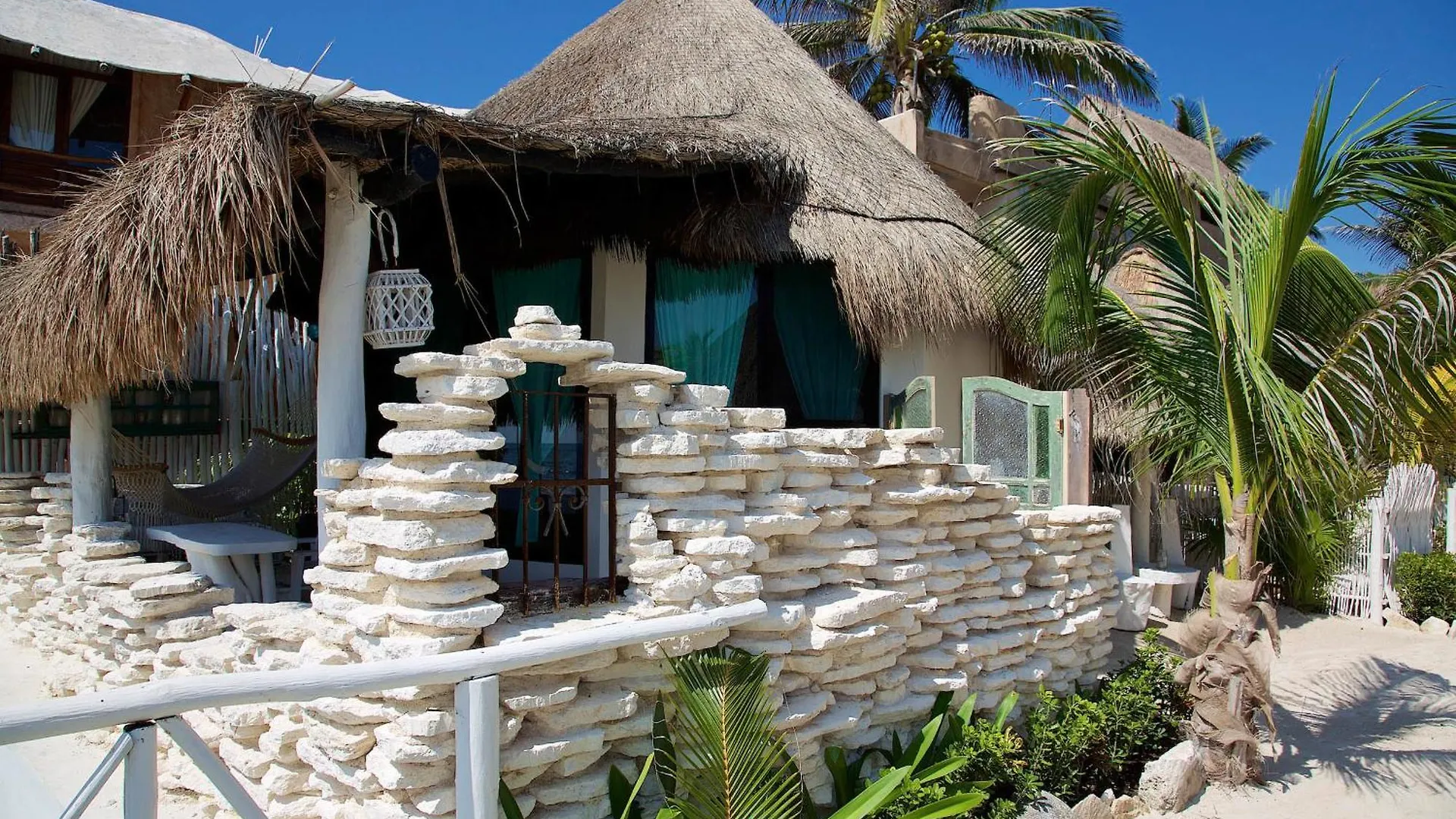 Punta Piedra Beach Posada Tulum Pueblo Mexico